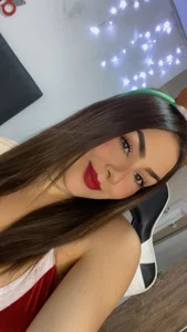 isabella_sea_ 🎆🎉🎁 Pic 4