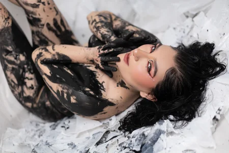 Alyshaa_の🖤 Erotic Shadow Art 🖤の 3枚の写真
