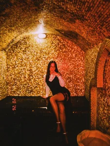 YourTemptation_ Any guesses where I am? 圖片 2