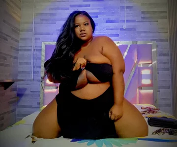 RenataFoxter A secret… just for you Pic 3