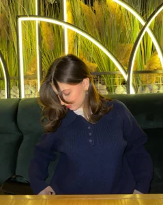 LouiseChavez Winter Bliss🍨 Pic 3