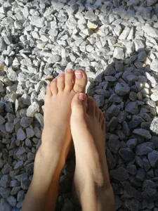 MollyCruz AND WHAT IF YOU LET YOURSELF CARRY BY ME? Bilde 3