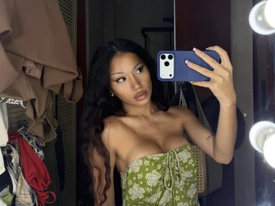 luvvee Public Pic 3