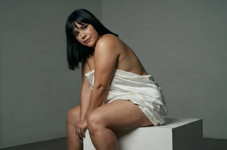 Alanna-sloppy An angel who is not so innocent 🤍😇 Pic 2