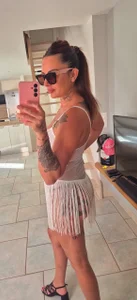 brune_caliente ete Pic 8