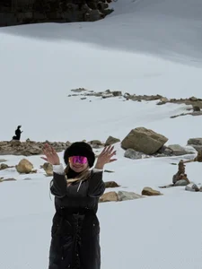 AtheneaRossiのColdの 4枚の写真