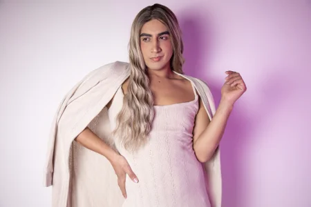 switching the positions for u💞 de SamaraPike  3 Imagens