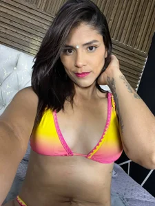 LunaRossie_ I am unforgettable Εικόνα 4