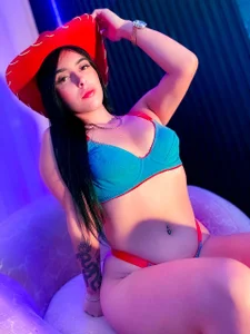 CristalAnal_ Public Pic 2