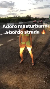 valeriatra69 Scatti al aperto 😻 Pic 2