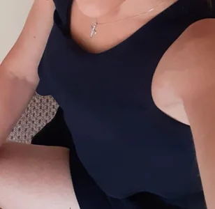 Dainty-Darcy Public Pic