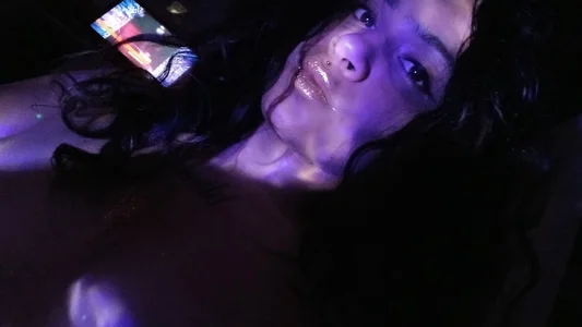 Little_Doll25 Hola Pic