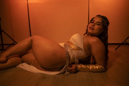 Victoria_vallejo_ goddess of olympus Hình 3