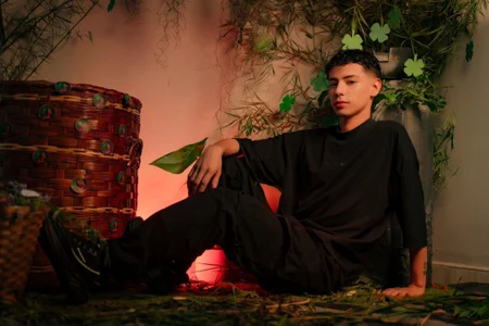 SebastianReed_ Happy St Patricks 🍀 Hình 5