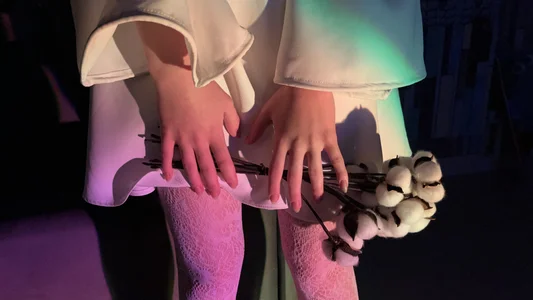 VeliraBraitberg Teaser of custom Immagine  3