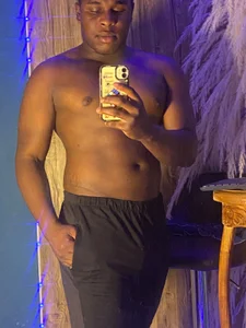 Amun_obsidianのDangerous calm... desire begins in silence.の 4枚の写真