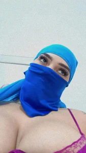 Inaya_Khalifa: I just came to play... and I ended up turning your mind on🥵 ( 6 фото)