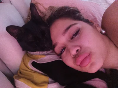 LaurenWelly_ Restful afternoon 💖 Pic 7