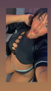 veronica_em1 Public Foto 2