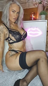 DeliciousDeeX Kiss me 💋 Pic