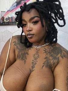 Anaa_Fuentess: a new and different look 🔥🤭🥺 ( 5 фото)