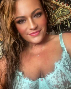 LottaLexi Public Pic