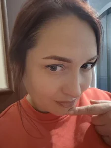 Arin-in Public Foto