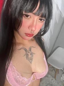 Blue_Sixx Public Foto 6