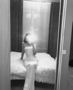 kaya_scodelario1 Public Pic 2