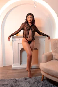 MelodyAlvarez Public Immagine  2