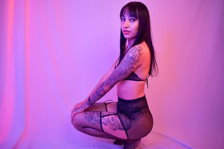 charlotte_kisss I feel so good! Pic 3