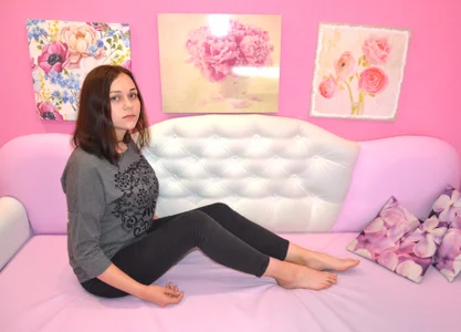 SaraGrey Public Pic 5
