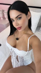 MaddyMay_ Thursday 👸🏻🪄 รูป  2