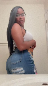 MelaninBDSMGoddess's Public 2 Sex Photo 1