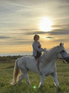 NinnaParri I'm with the horses ❤️ Bilde 3