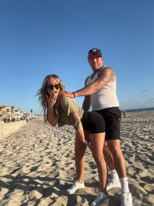 SecretsNextDoor Public  3. fénykép