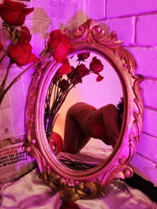 Serena_Fey: Love is in the air🔥💦 ( 5 фото)