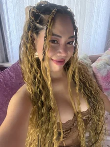 My golden brown boho hair😉 od AsianSweetMilf  8 snímek