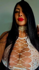 missbratzboobs morbid white for you Foto 8