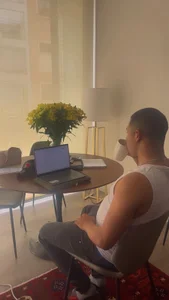 leo 🔥🤤 de ValentinaleoObsession  Imagens