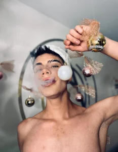 Dulcey_: XXXmas 🎄💦 ( 3 фото)