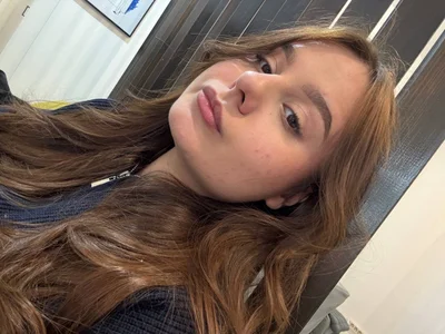 Ellaizatelly More Love зображення 2