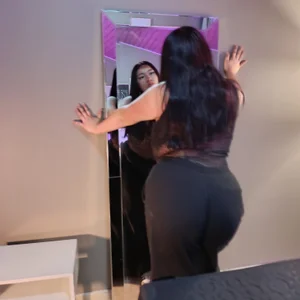 Maribella_Velle Public 圖片