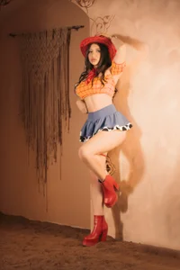 Aixaa_charles: My Halloween 2025 ♥🎆🎊🎇 ( 2 фото)