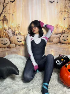 Spider gwen de Yukino_mae  9 Imagens
