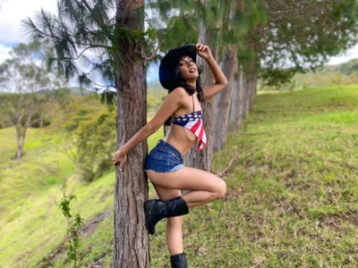 JulissaWilson My new photo session on the farm Pic 5