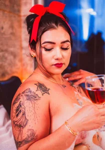 MadissonFord foam bath on our valentine Εικόνα 5