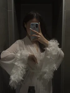 Nelly_Kimm 💍  2টি ছবি