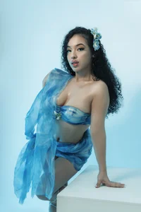 RoseFerrera blue orchid Pic 4