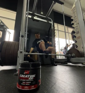 julian_wallace Gym time Hình 3